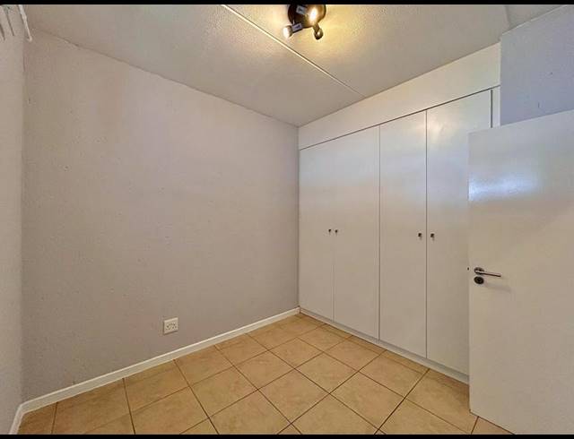 2 BEDROOM PROPERTY TO RENT IN FERNDALE